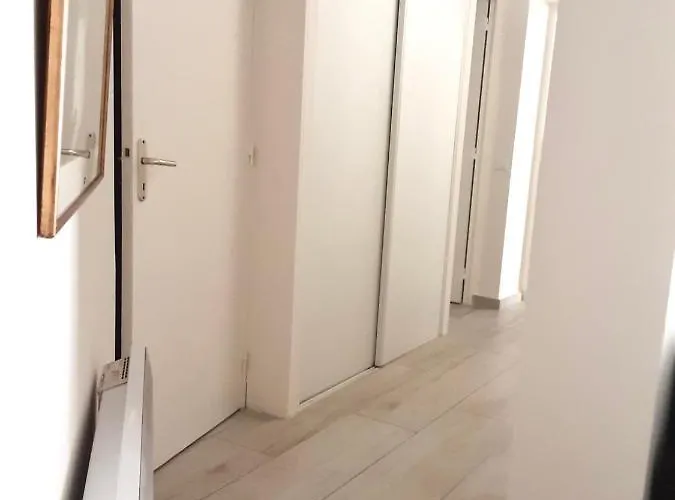Appartamento Bel Coeur De Ville, Patio, Clim, Garage Sète